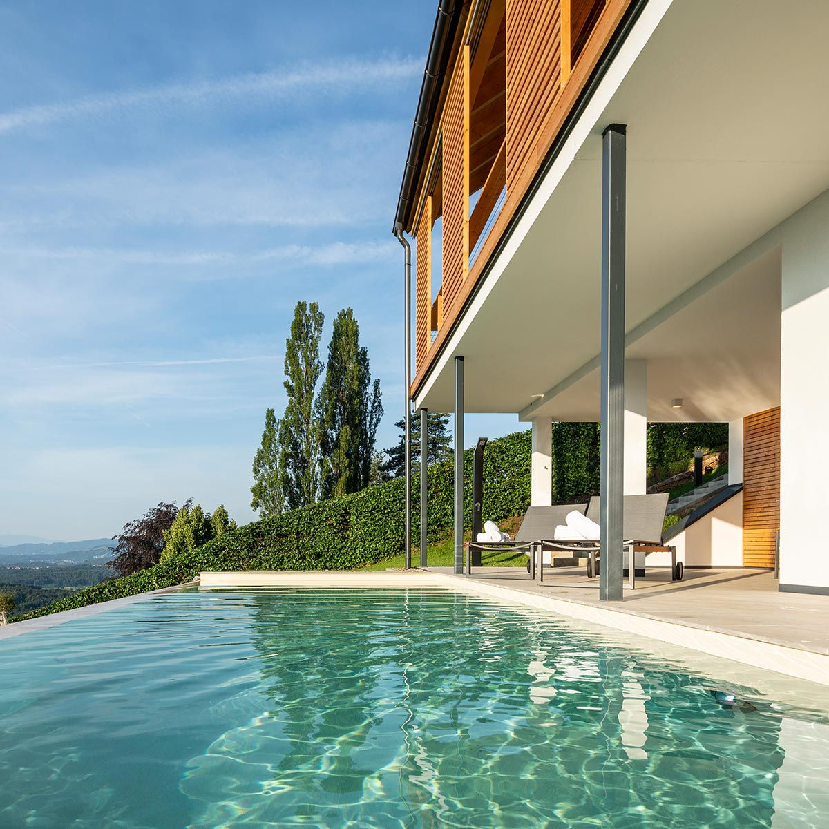 Domizil Vochera-Südsteiermark-Luxus-Ferienhaus-Pool-Garten