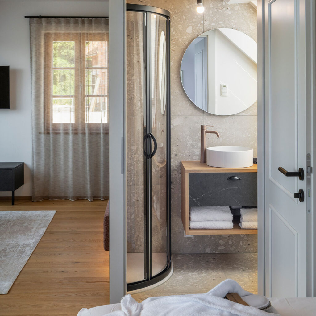 en-suite-badezimmer-domaine-sernau