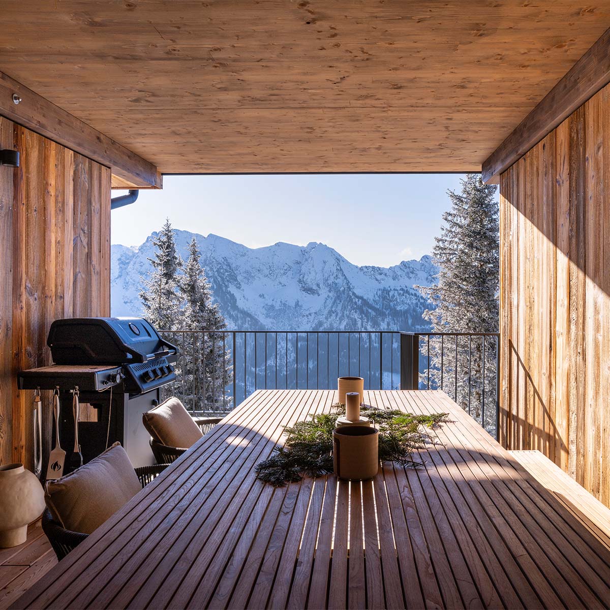 chalet-hauser-kaibling-terrasse-ausblick-steiermark-alpen